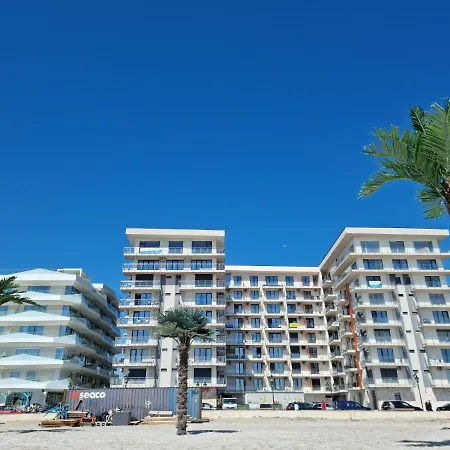 Frontalview - Heaven Studio - Beach Residence Mamaia Năvodari