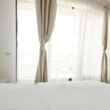 Frontalview - Heaven Studio - Beach Residence Mamaia Năvodari